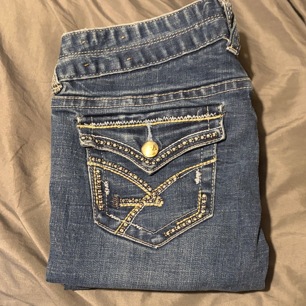 Amethyst Jeans Dark Blue with Gold Accents